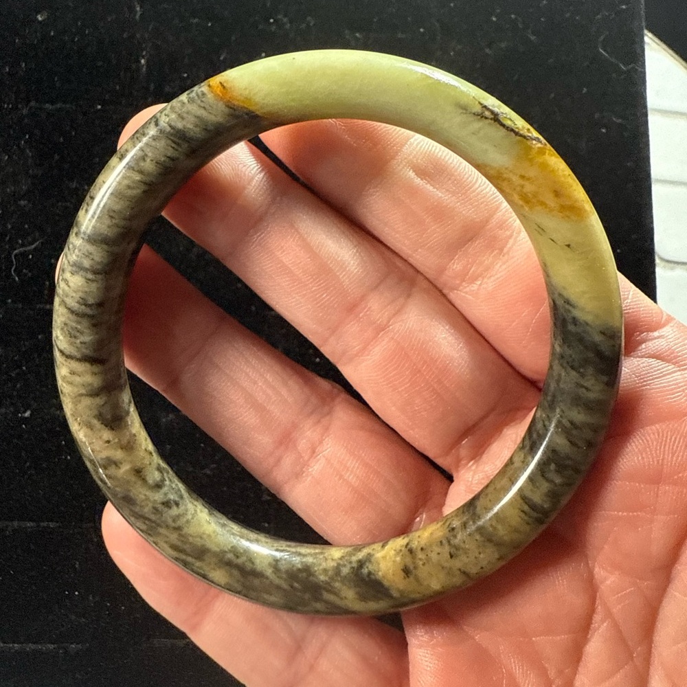 Single Green and Brown‎ Stone Bangle